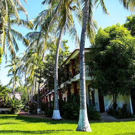 Hotel Albatros ปูแอร์โตเอสกอนดิโด ภายนอก รูปภาพ