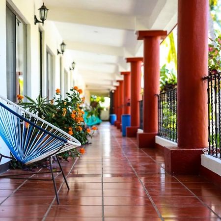 Hotel Albatros ปูแอร์โตเอสกอนดิโด ภายนอก รูปภาพ