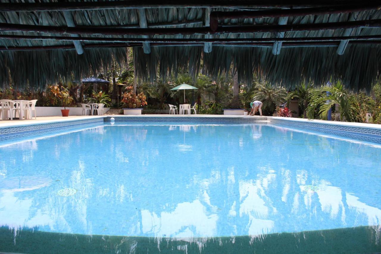 Hotel Albatros ปูแอร์โตเอสกอนดิโด ภายนอก รูปภาพ