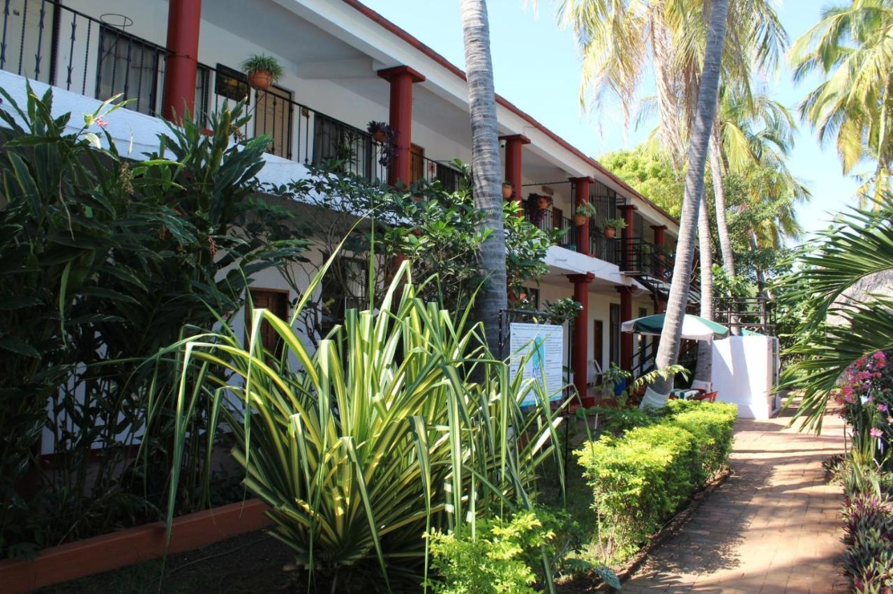 Hotel Albatros ปูแอร์โตเอสกอนดิโด ภายนอก รูปภาพ