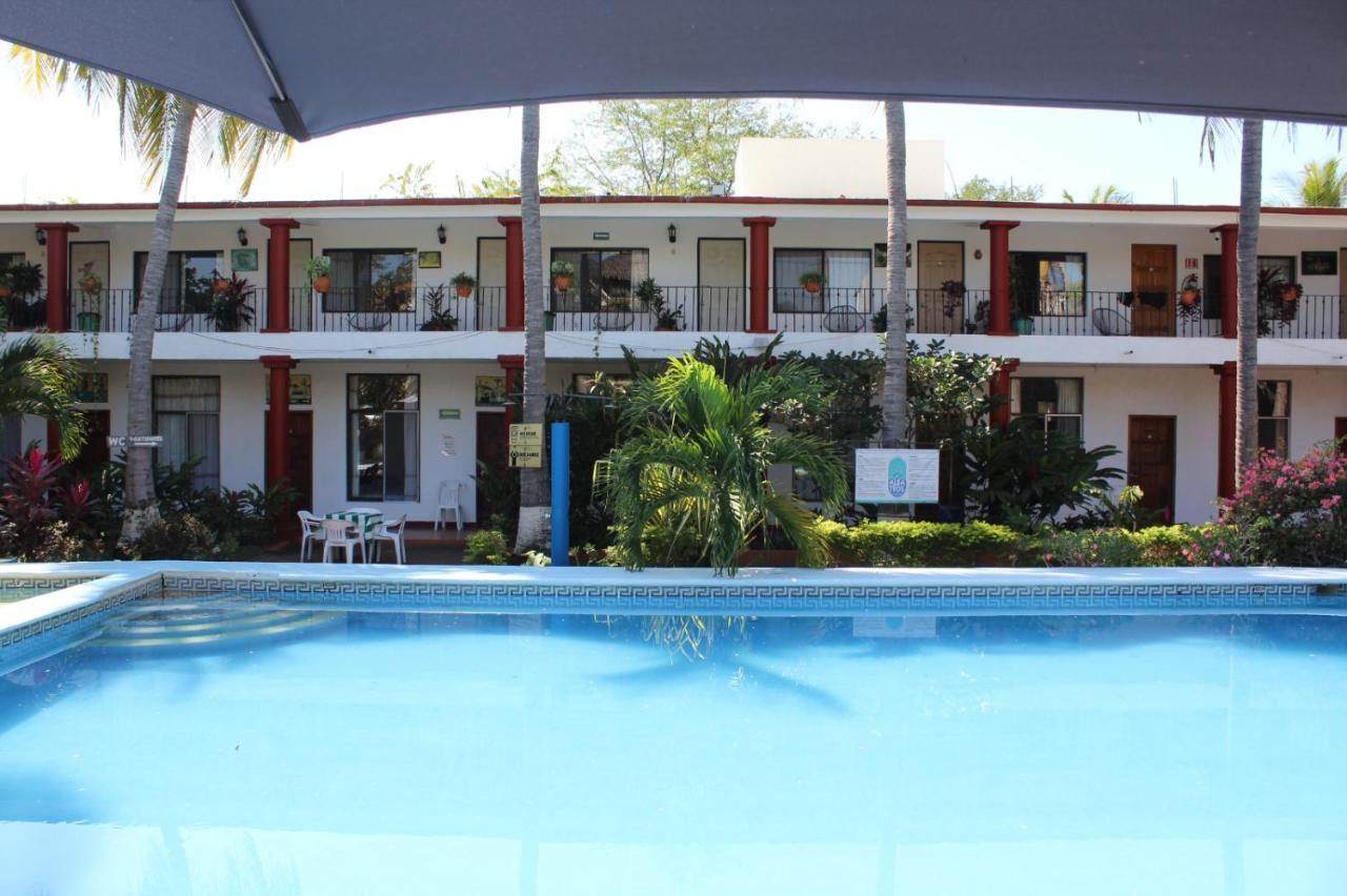 Hotel Albatros ปูแอร์โตเอสกอนดิโด ภายนอก รูปภาพ