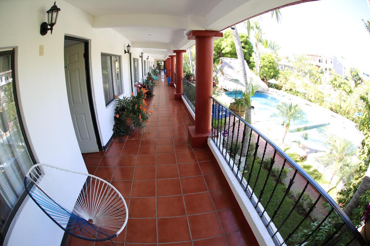 Hotel Albatros ปูแอร์โตเอสกอนดิโด ภายนอก รูปภาพ